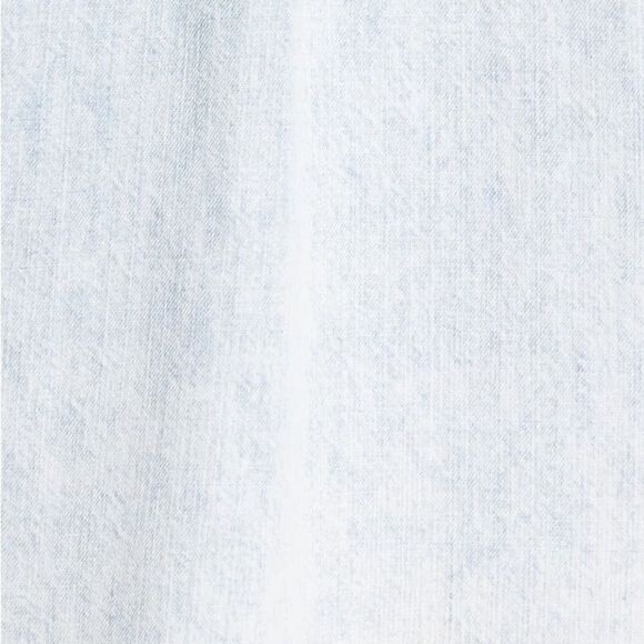 Rails NWT Ingrid Raw Hem Chambray Shirt in Light Acid Wash Size Small - Picture 9 of 13